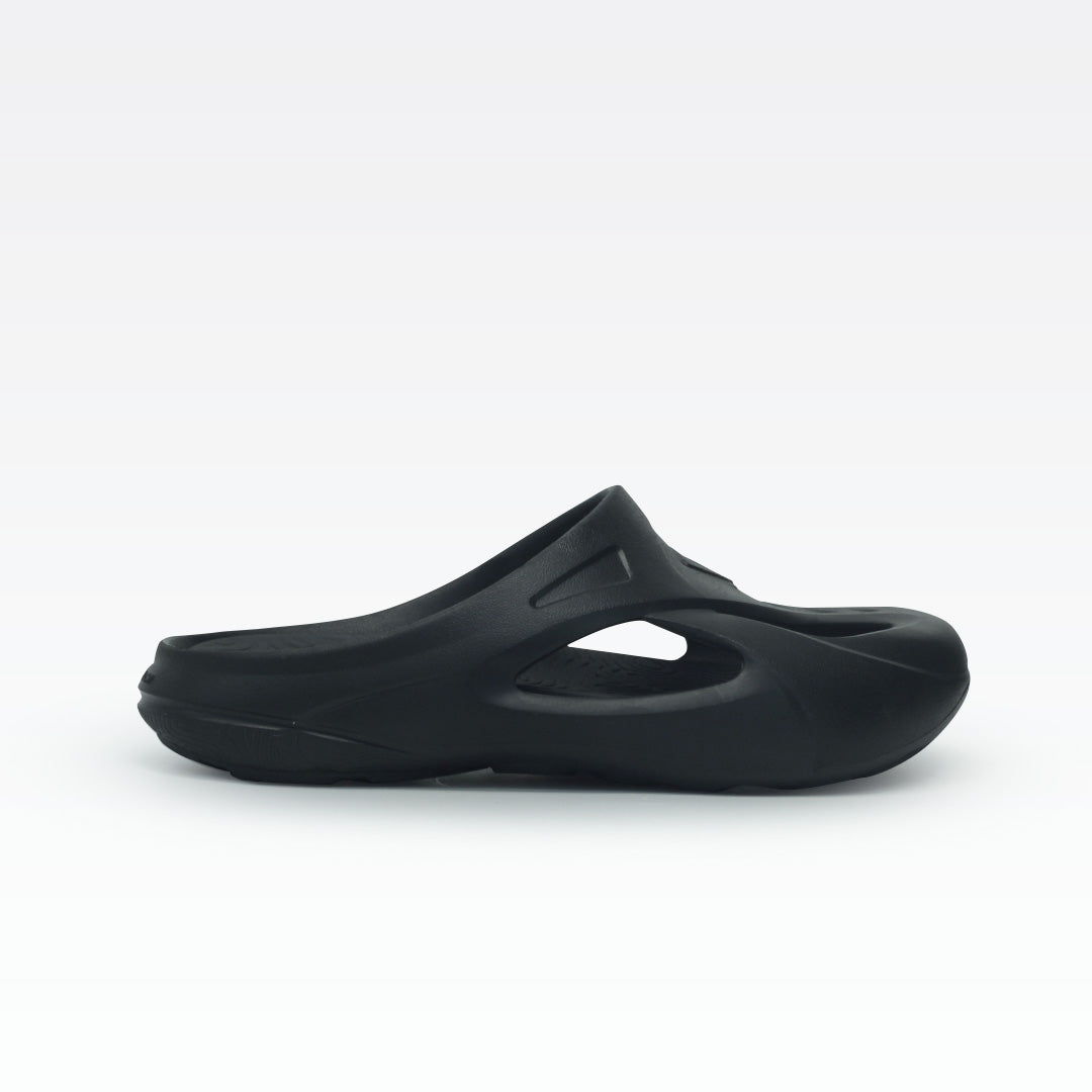 Peak Taichi Step Dry All Black