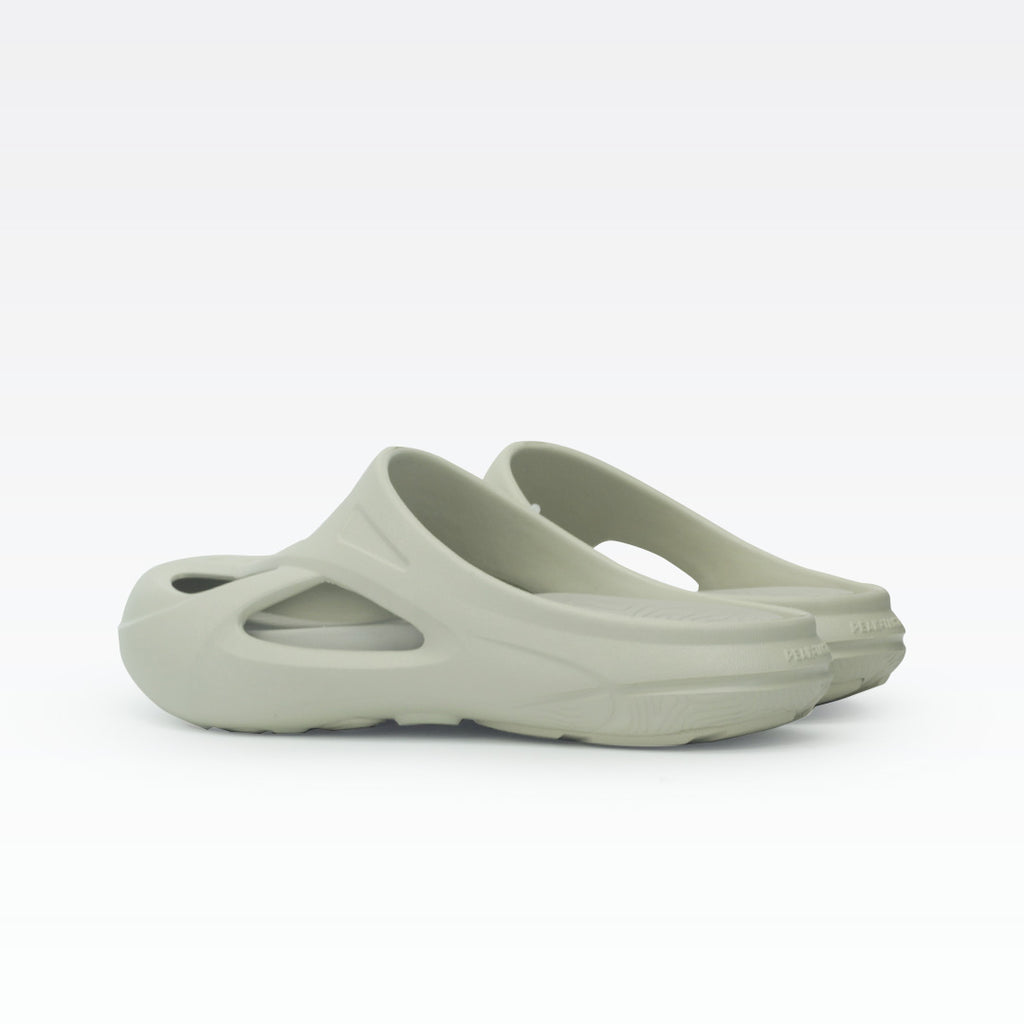 Peak Taichi Step Dry Khaki