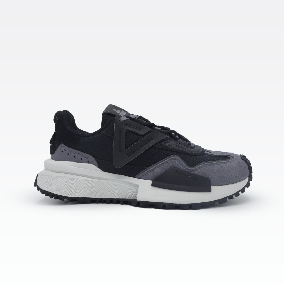 Peak Flair 2.0 Black/Paloma Ash