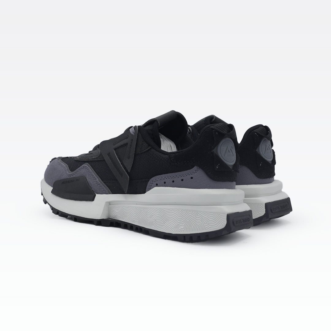 Peak Flair 2.0 Black/Paloma Ash
